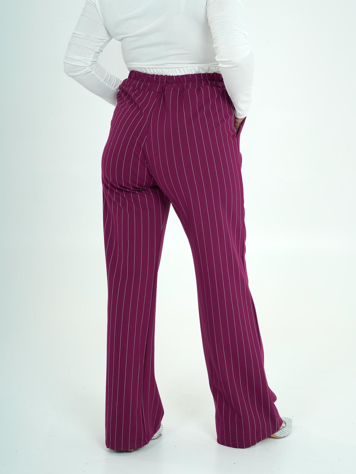 Pantaloni classici con elastico bianco