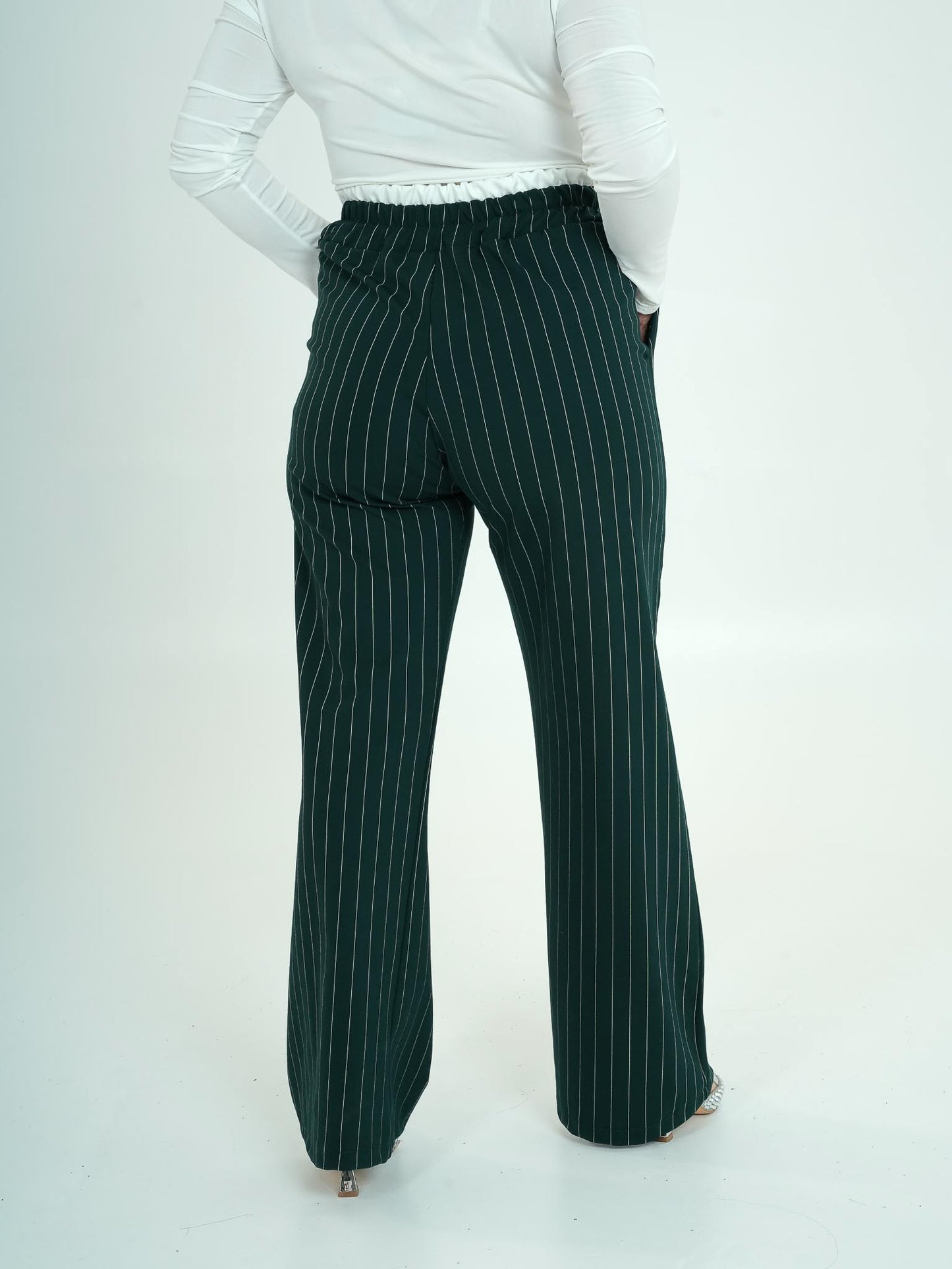 Pantaloni classici con elastico bianco