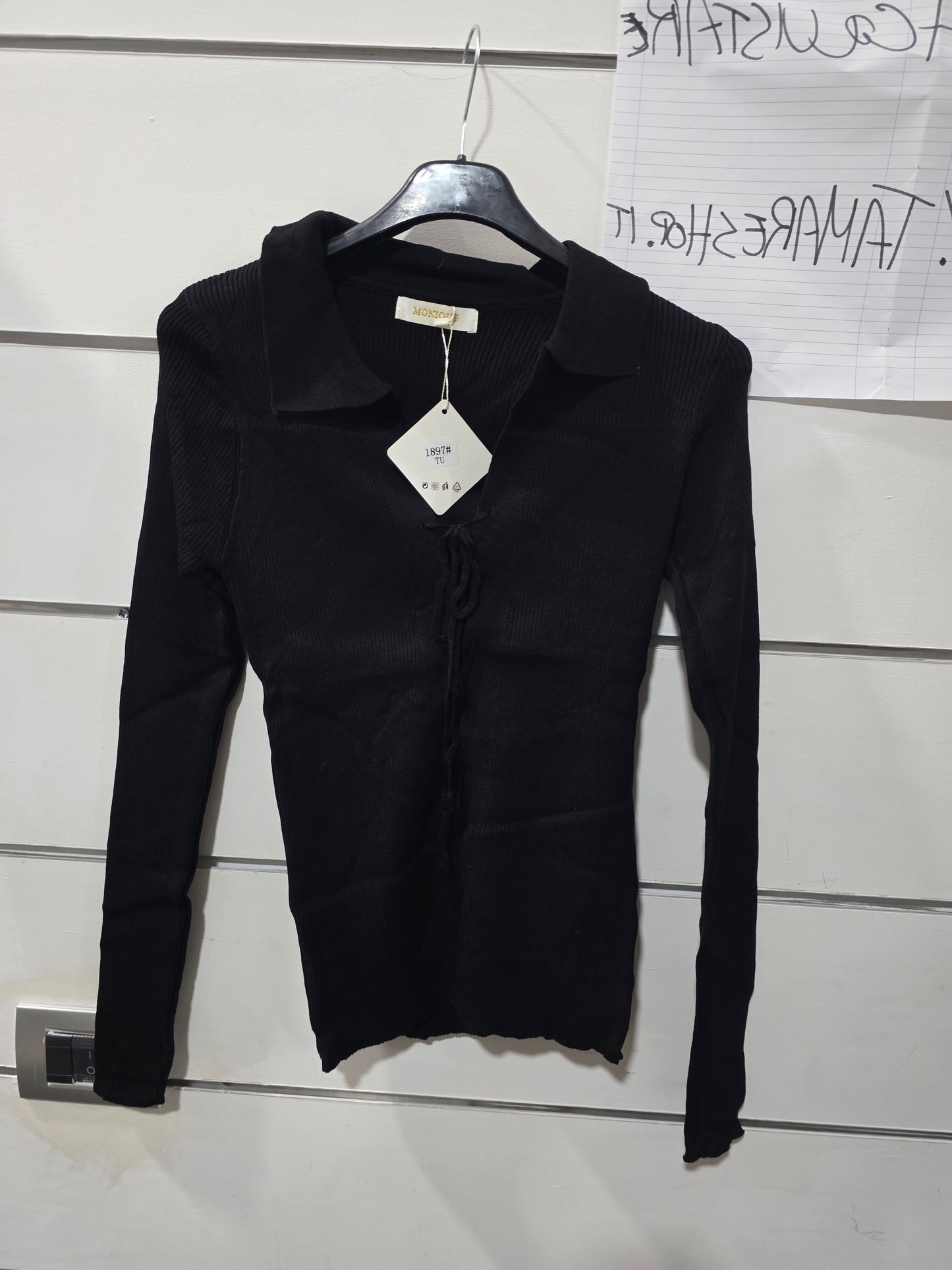 MAGLIONCINI CON COLLETTO