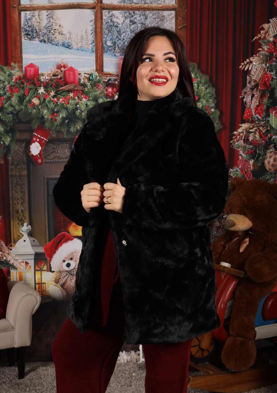 PELLICCIA TOTAL BLACK