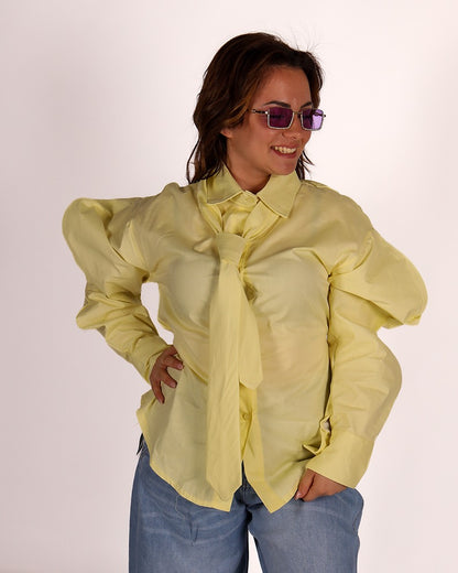 Camicia Sbuffo Cravatta